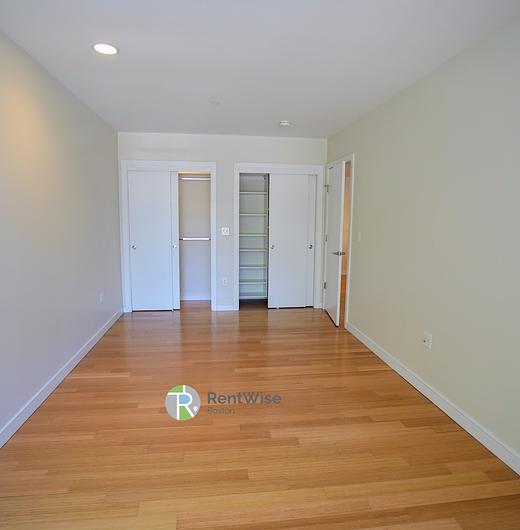Photo of 601 Albany Street