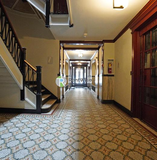 Photo of 452 Park Drive
