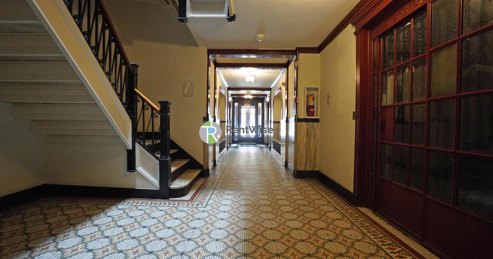 Photo of 452 Park Drive