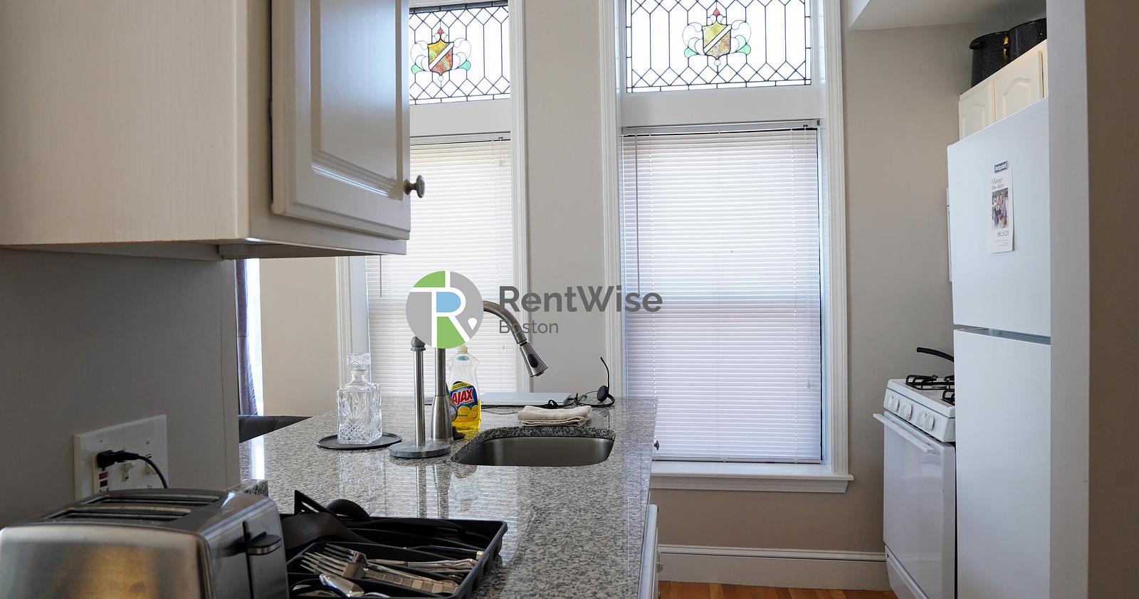 Photo of 365 Washington Street