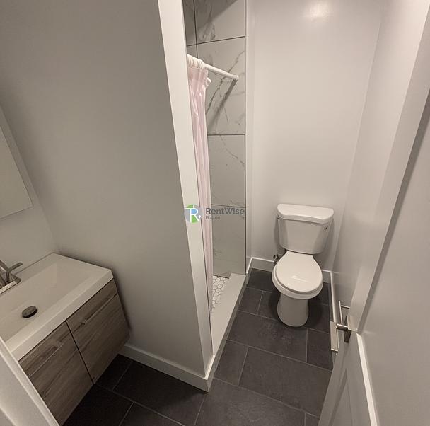 Photo of 53 Joy St