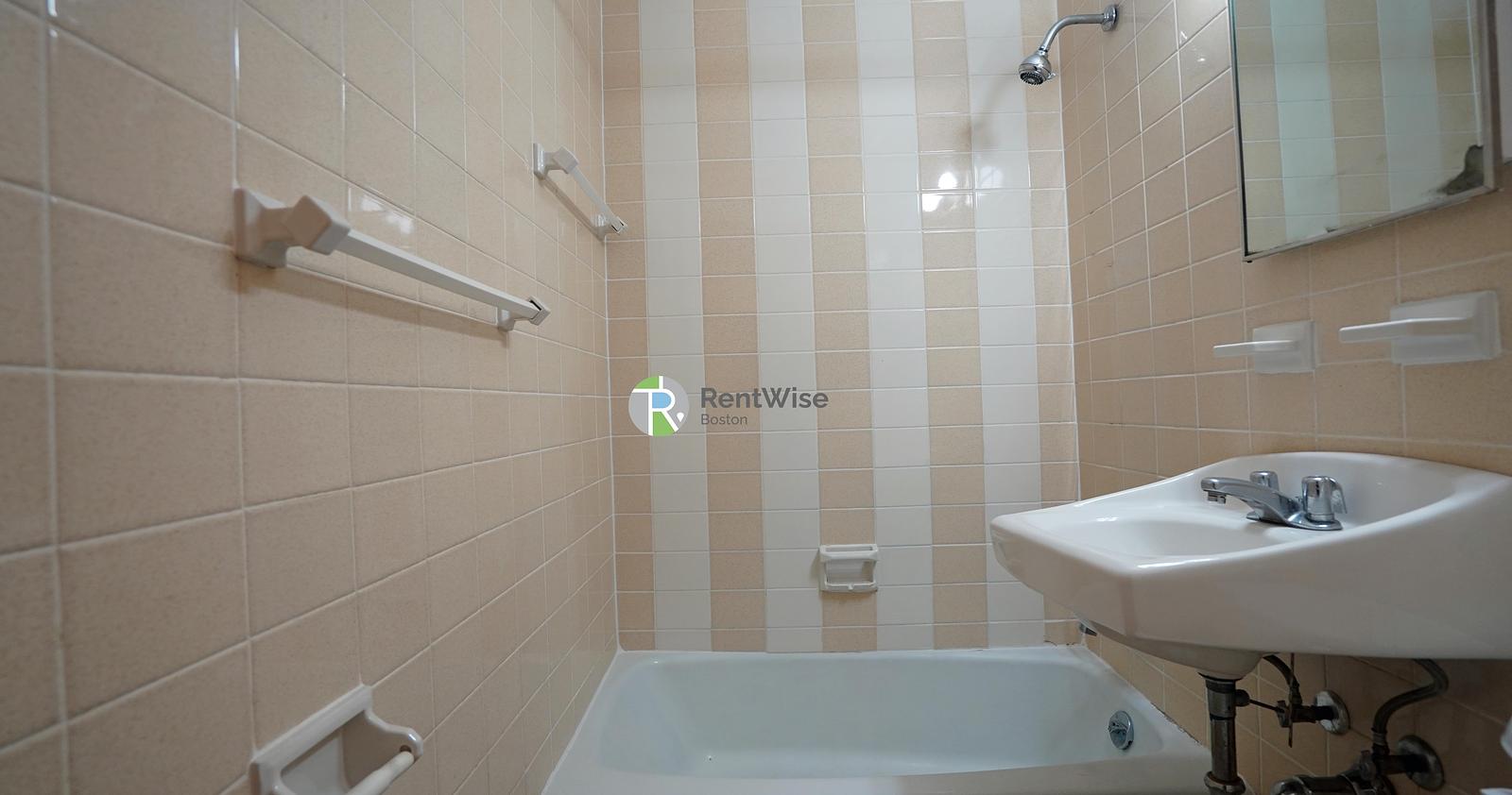 Photo of 1315 Commonwealth Avenue