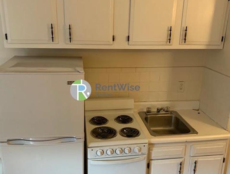 Photo of 49 South Huntington Avenue