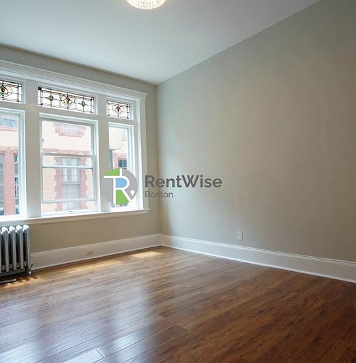 Photo of 38 Hemenway Street