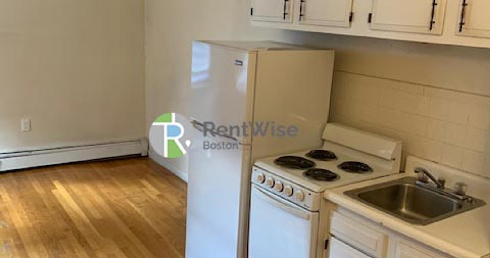 Photo of 49 South Huntington Avenue