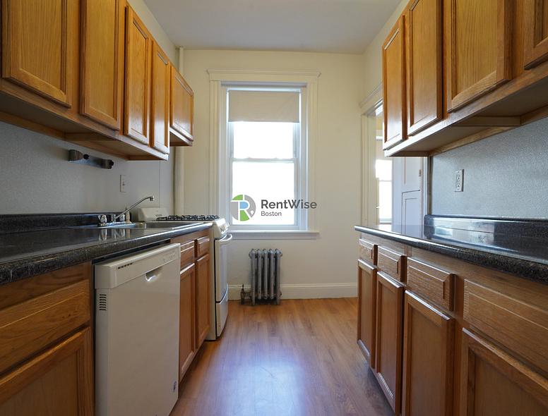 Photo of 70 Chiswick Road