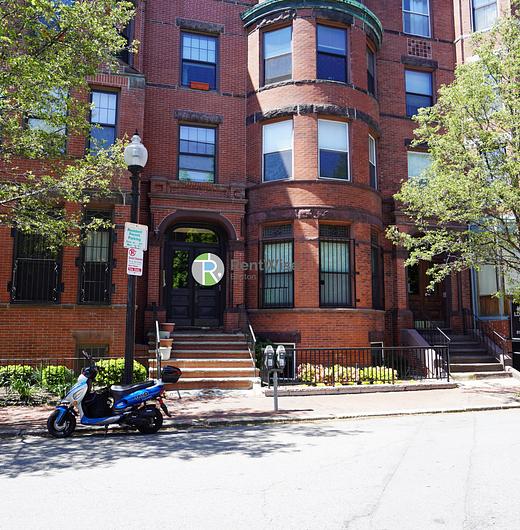 Photo of 127 Saint Botolph Street