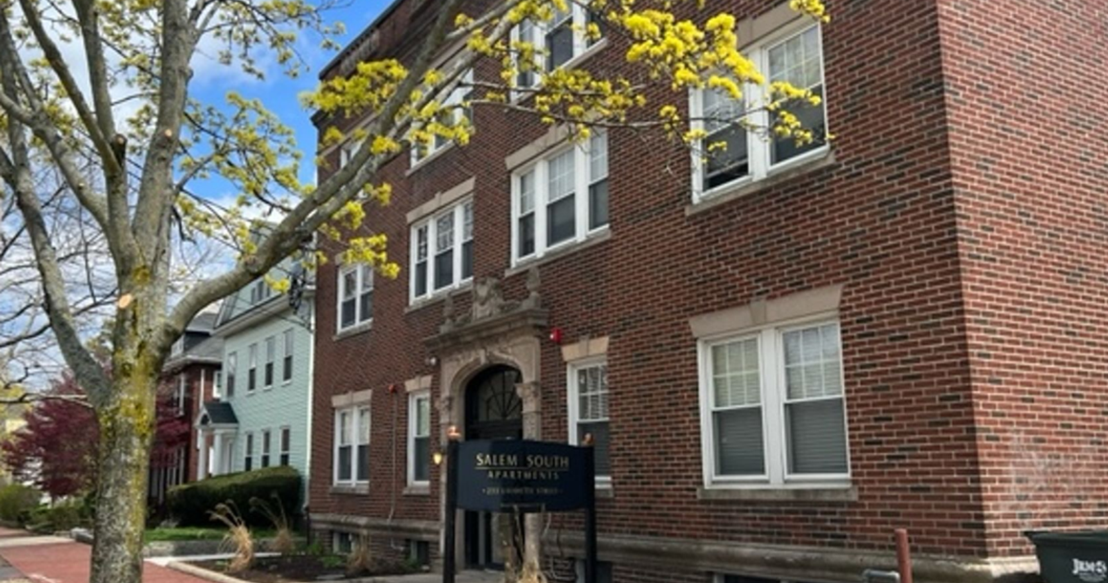 Photo of 233 Lafayette St