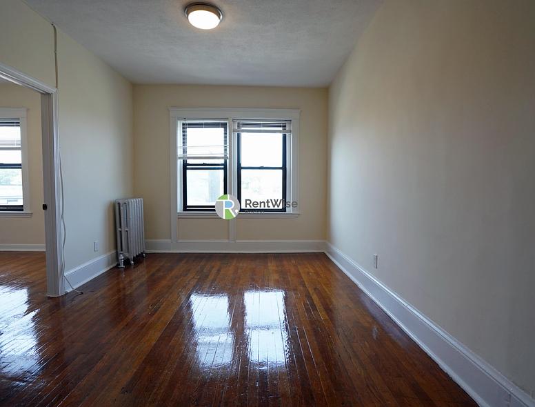 Photo of 1315 Commonwealth Avenue