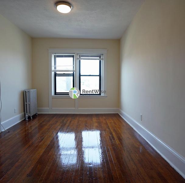 Photo of 1315 Commonwealth Avenue