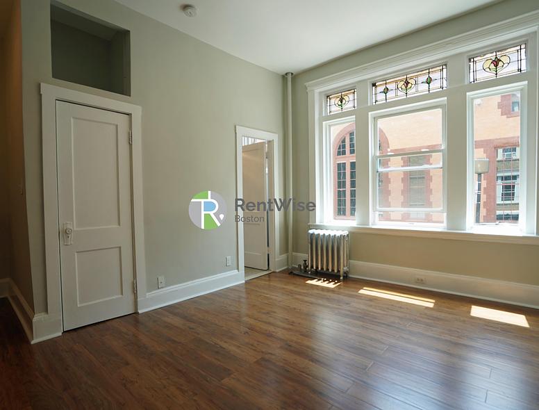 Photo of 38 Hemenway Street