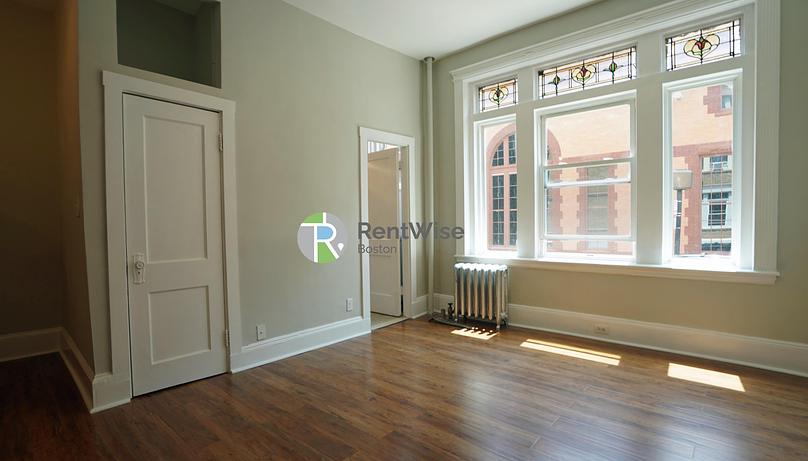 Photo of 38 Hemenway Street