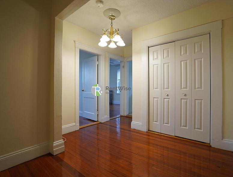 Photo of 518 Cambridge Street