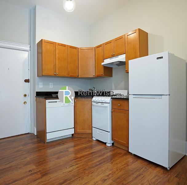 Photo of 38 Hemenway Street