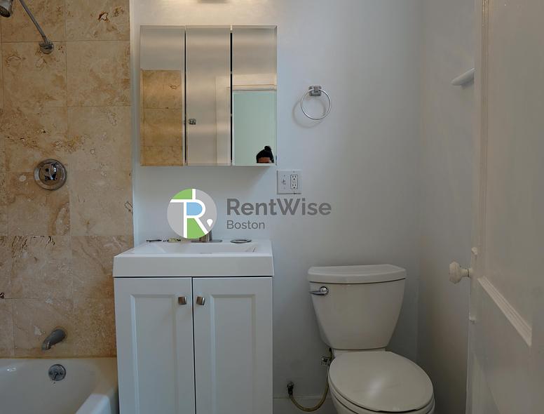 Photo of 38 Hemenway Street