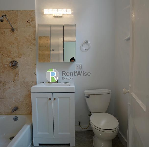 Photo of 38 Hemenway Street