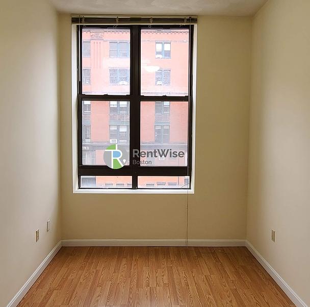 Photo of 81 Essex Street