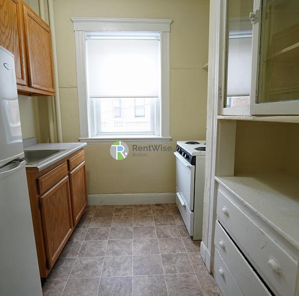 Photo of 165 Kelton Street