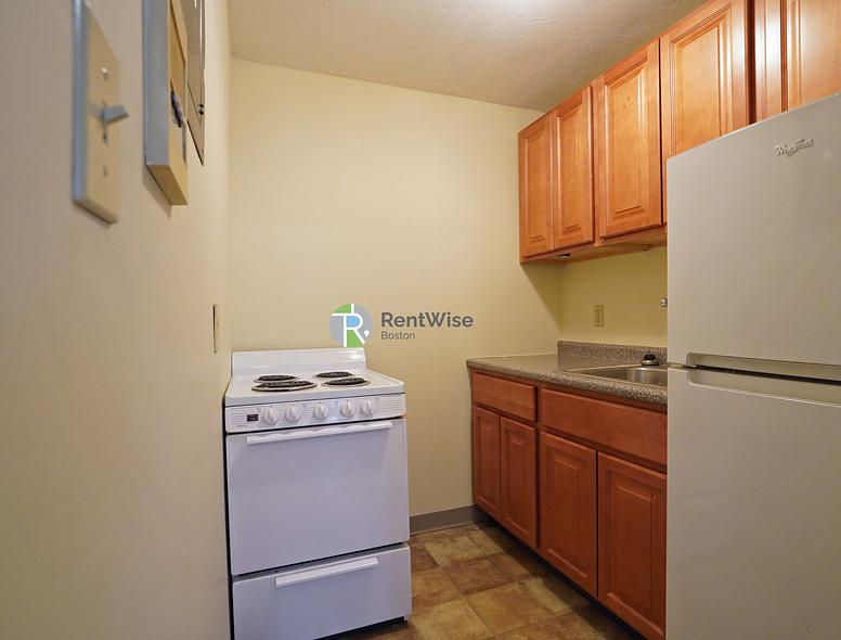 Photo of 1683 Commonwealth Ave