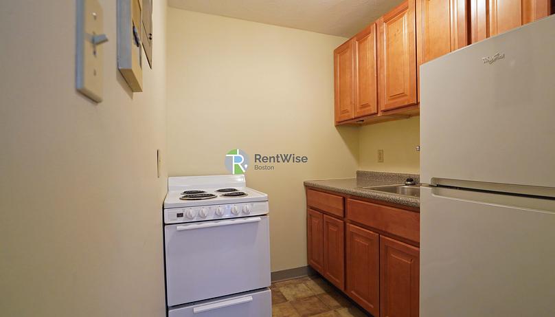 Photo of 1683 Commonwealth Ave