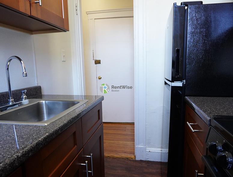 Photo of 1175 Boylston Street