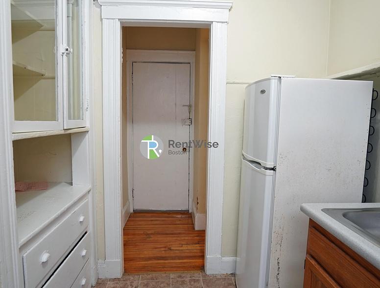 Photo of 165 Kelton Street