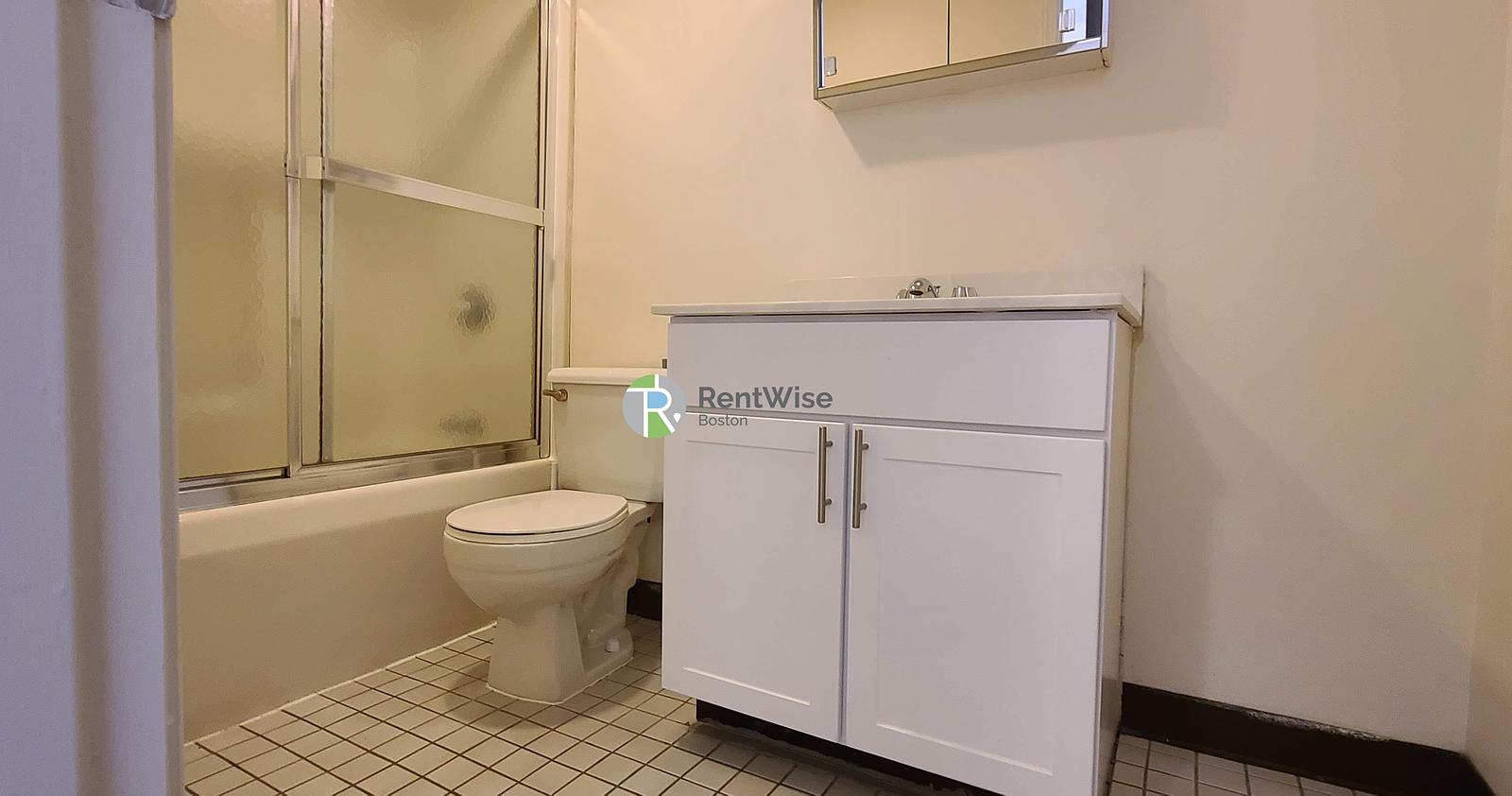 Photo of 81 Essex Street