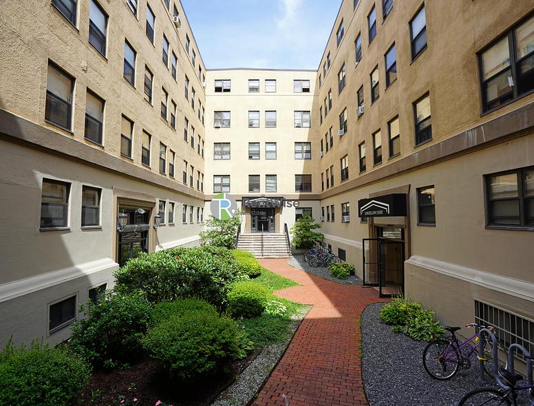 Photo of 1200 Massachusetts Ave