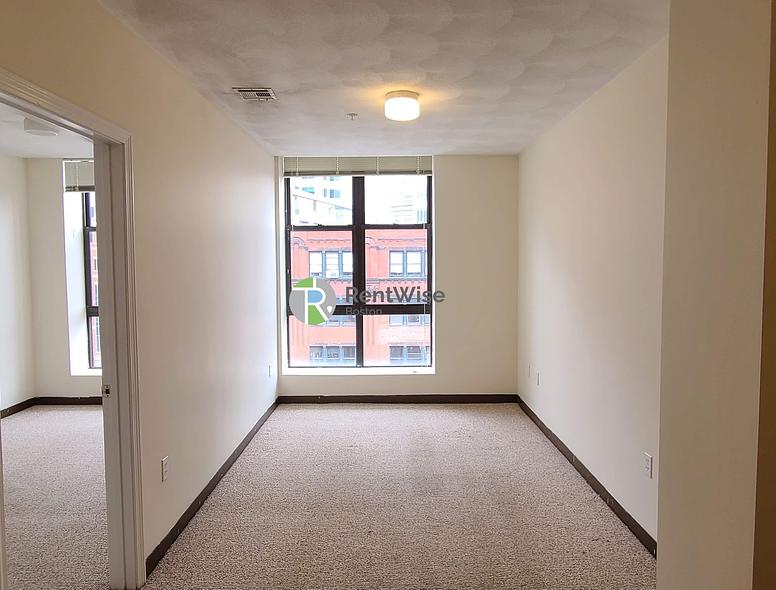 Photo of 81 Essex Street