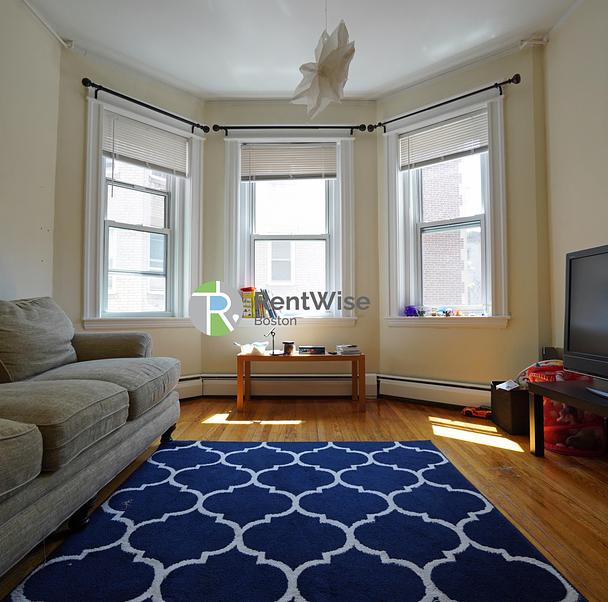 Photo of 1844 Commonwealth Avenue