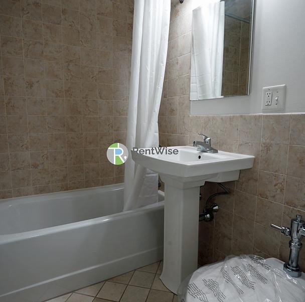 Photo of 10 Camelot Court