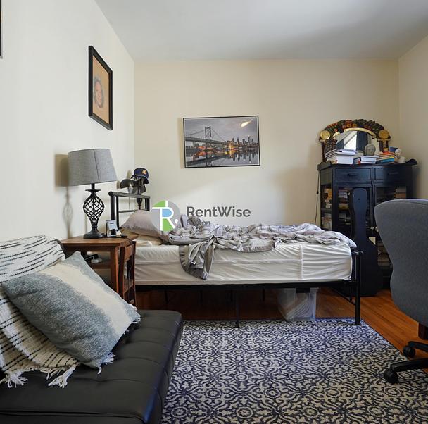 Photo of 1844 Commonwealth Avenue