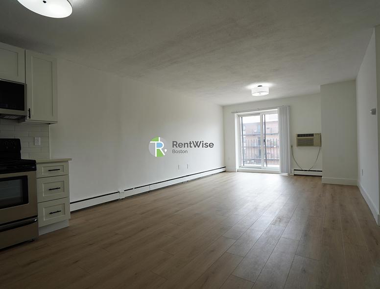 Photo of 741 East 6th Street