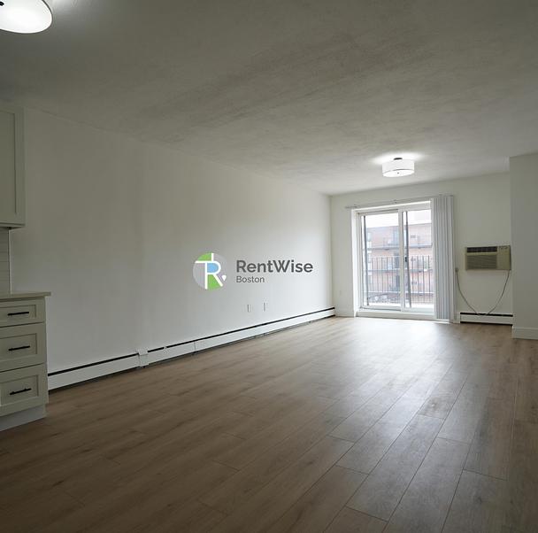 Photo of 741 East 6th Street