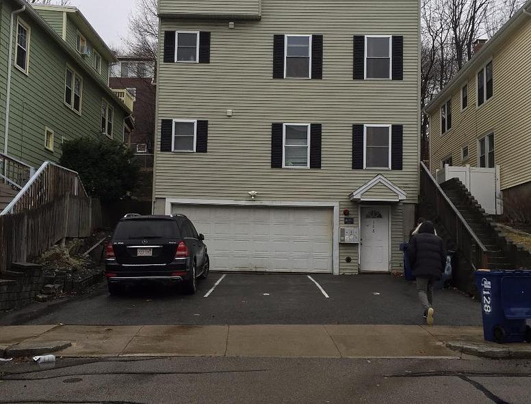 Photo of 128 Hillside St