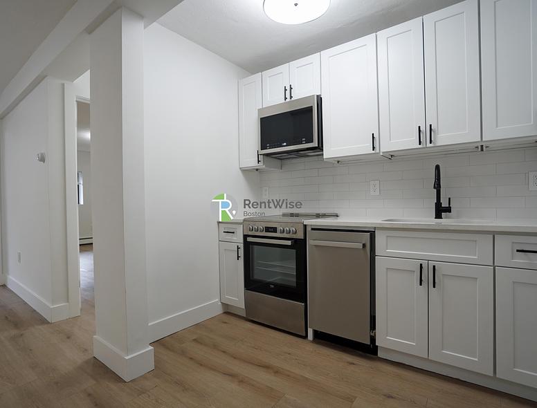 Photo of 741 East 6th Street