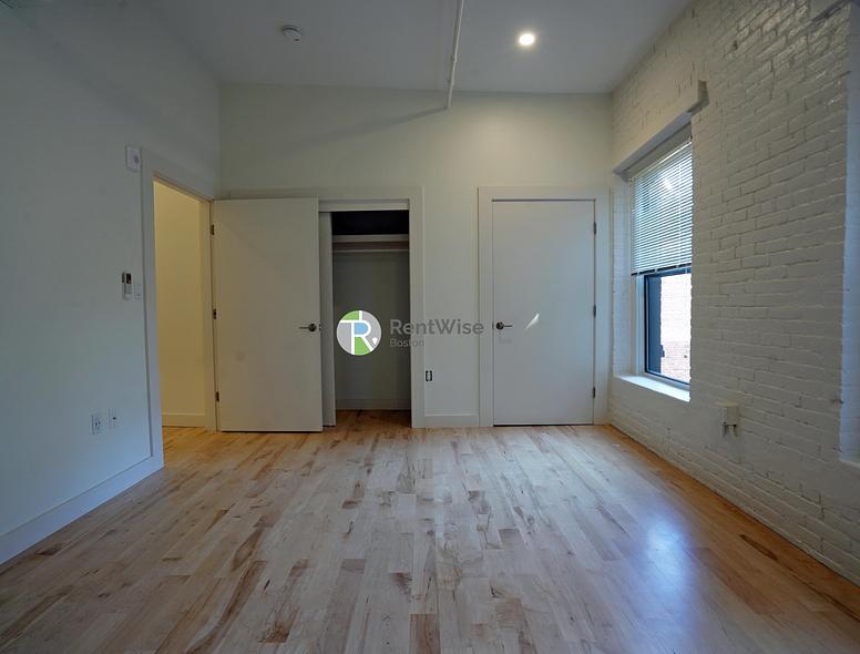 Photo of 791 Tremont Street