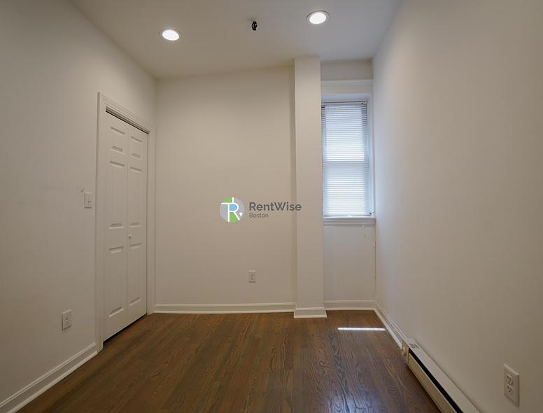 Photo of 19 Peterborough Street