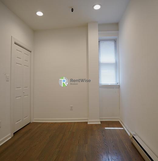 Photo of 19 Peterborough Street