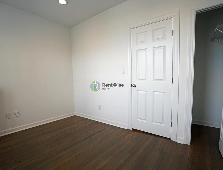 Photo of 19 Peterborough Street