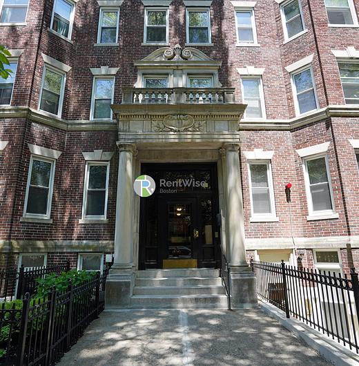 Photo of 19 Peterborough Street