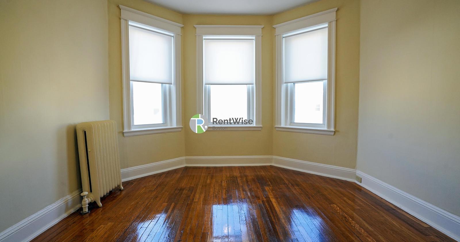 Photo of 221 Kelton Street
