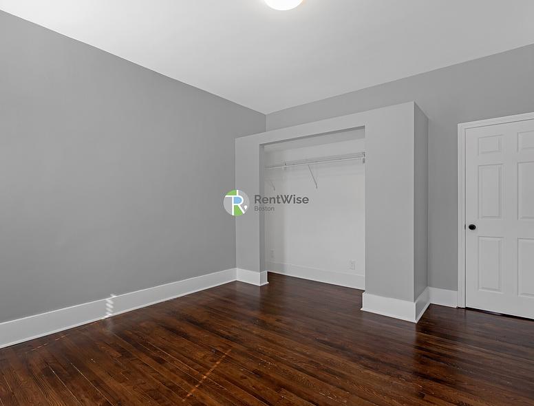 Photo of 28 Glenville Avenue