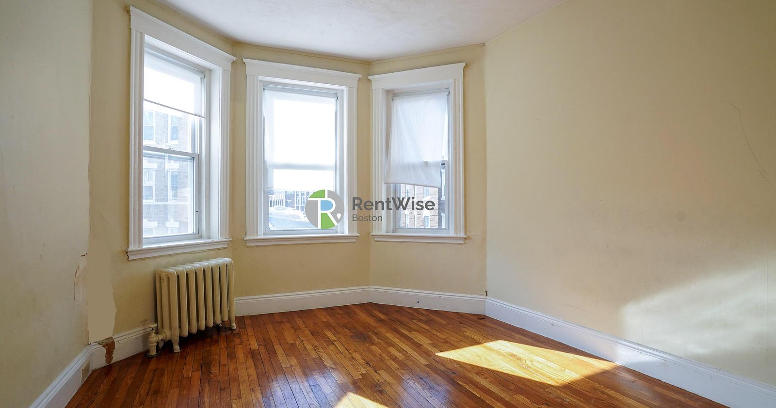 Photo of 232 Kelton Street