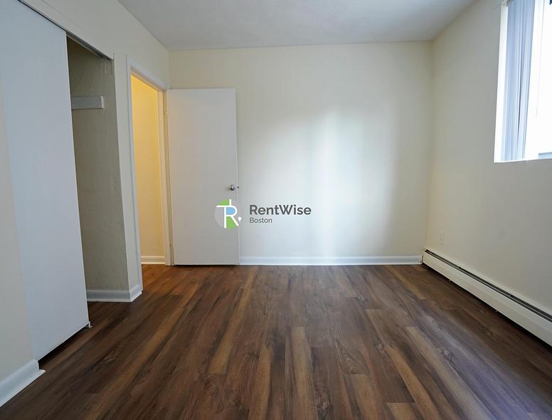 Photo of 24 Whites Avenue