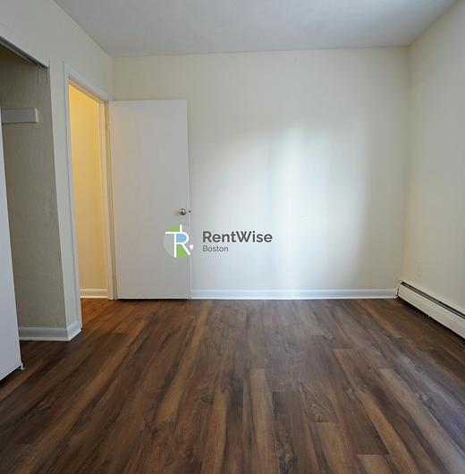 Photo of 24 Whites Avenue