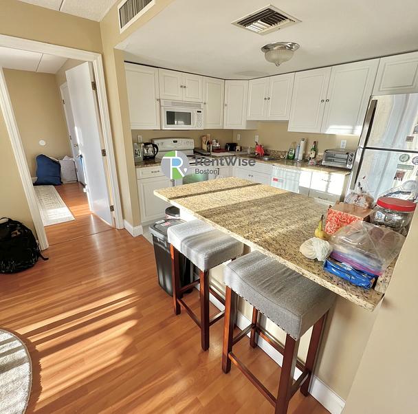 Photo of 85 Brainerd Rd
