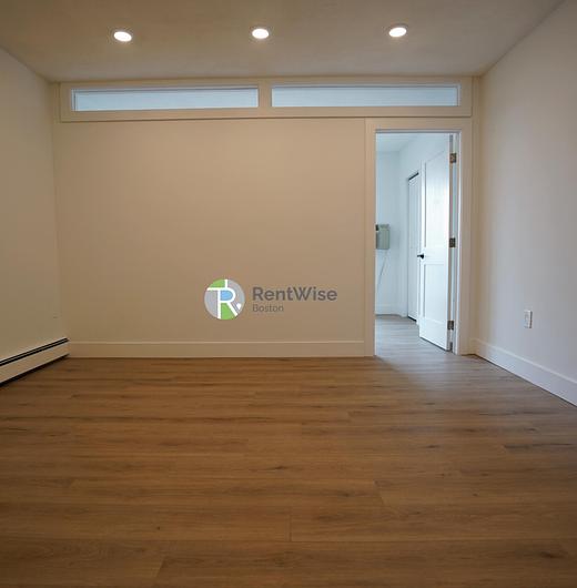 Photo of 745 East 6th Street