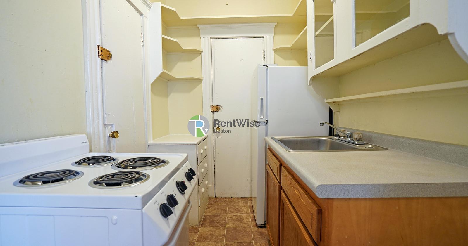 Photo of 232 Kelton Street