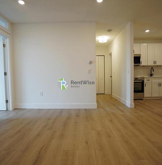 Photo of 745 East 6th Street